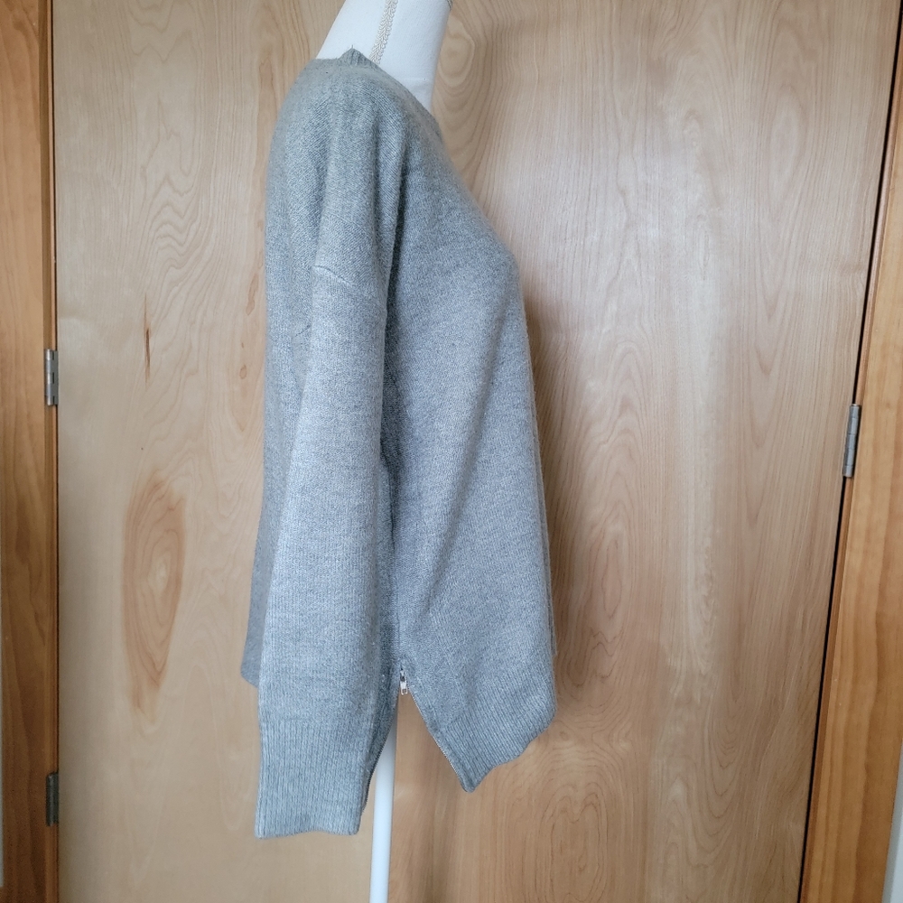 M by Magaschoni Crew Neck Zipper Detail Pull Over Sweater, Size Medium - Picture 3 of 7